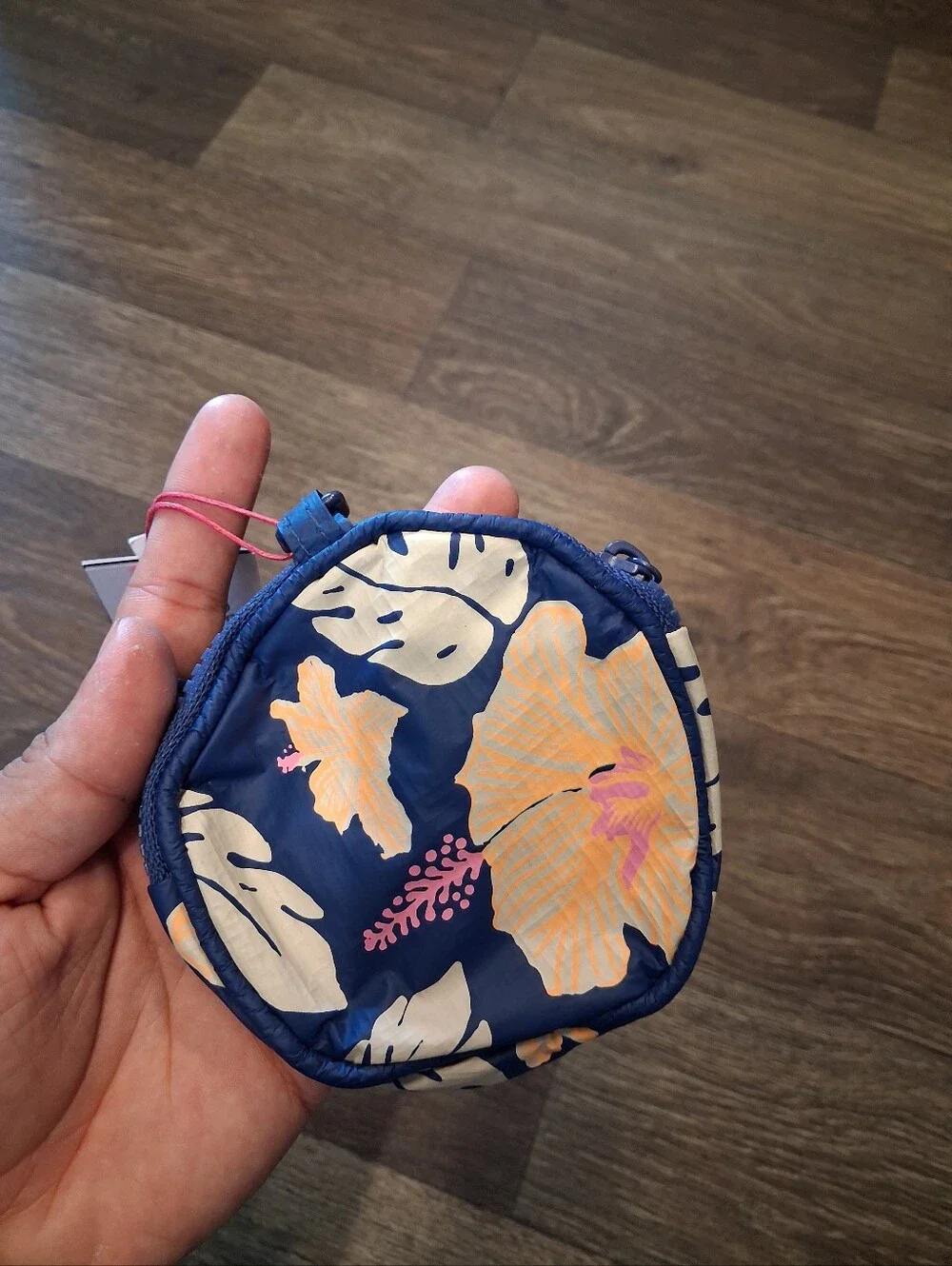 Aloha Collection Pape'ete Cutie Neon Moon Navy Limited Edition New